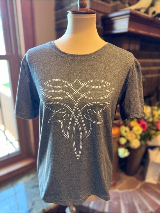 Tops - Women's Gray Short-Sleeve Graphic Tee Western country size large